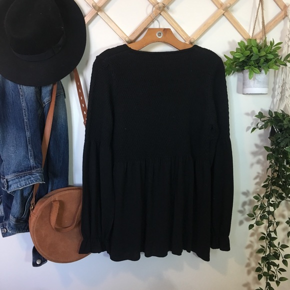 Roolee | Peplum Sweater W20 - Picture 3 of 8